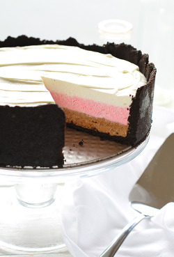 fullcravings:  Neapolitan Cheesecake