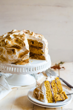 boozybakerr:  Pumpkin Meringue Cake via A Cookie Named Desire