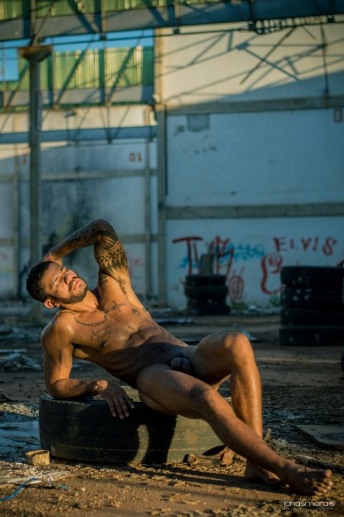 The pain…Luthor…attacking me… kryptonite…ouch .
