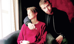 :  Shailene Woodley and Theo James. 