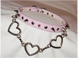 okaywowcool:  spiked heart collar | ึ 