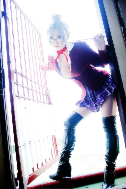 cosplayandanimes:  Meiko Shiraki - Kangoku Gakuen (Prison School) source 