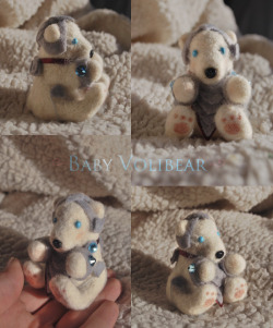 yep-that-tasted-purple:  Baby Volibear - Needlefelt by Inku-inku