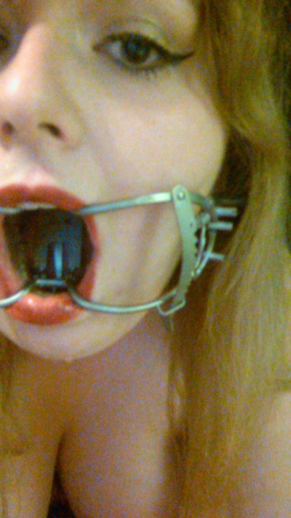 mollishka:  Thankyou sermixalittl. The tongue bar is too long for my small mouth even though I have a decent gag reflex so thatll be coming off, but these are the best I can do atm:D  Cute girl with a dental gag in her mouth! Bondage and fetish images