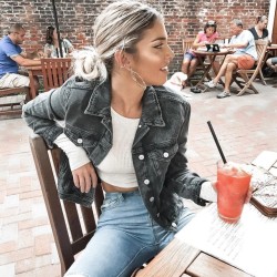 travul:Kelsey Floyd