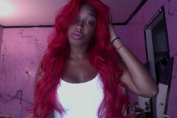 shesbombb:  http://prettylilmonster93.tumblr.com I.G Prettylilmonster
