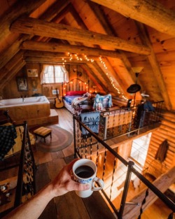 just-like-that-please:  wild-cabins:Kyle Finn Dempsey  👣