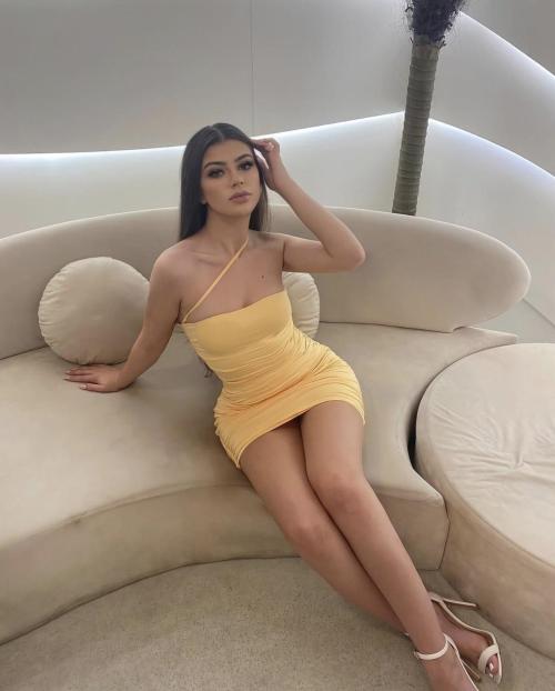 Yellow dress