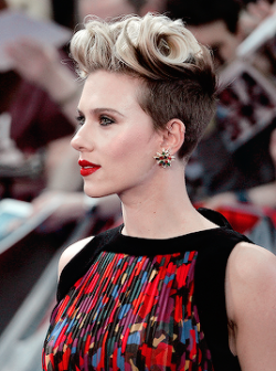 sjohanssonsource: Scarlett Johansson attends European premiere