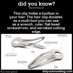 futurist-foresight:  did-you-kno:This clip hides a toolbox in