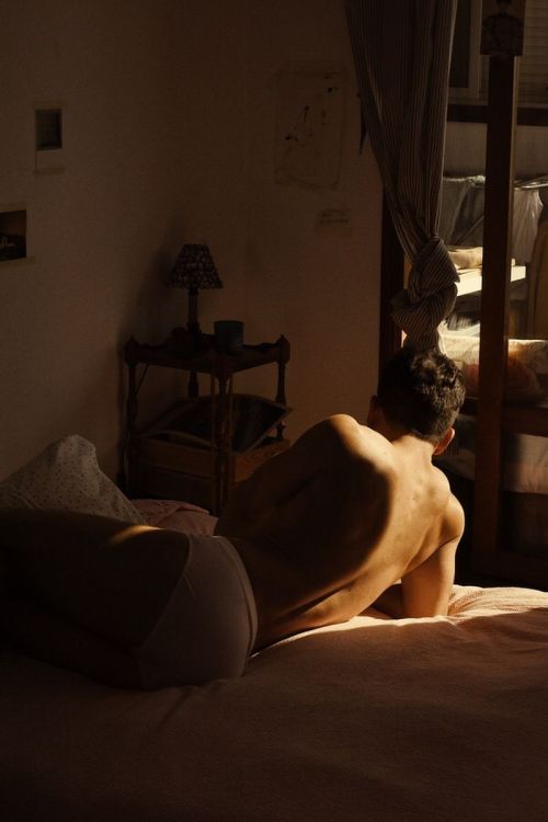 beyond-the-pale:  Photo by  luissh  