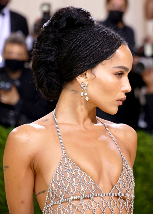 femaledaily:ZOE KRAVITZ— 2021 Met Gala › September 13, 2021