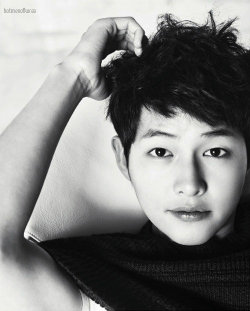 hotmenofkorea:  Song Joong Ki 