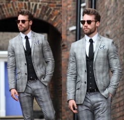 I DO love men with style