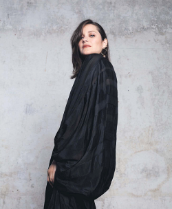 marioncotillardaily:    Marion Cotillard by Eliott Bliss for