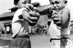 last-picture-show:  Nobuyoshi Araki, Tokyo, 1963