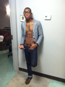 black-m4m:  FOLLOW… http://black-m4m.tumblr.com/  PICS &