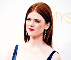 roselesliesource:  Rose Leslie at the 66th Annual Primetime Emmy