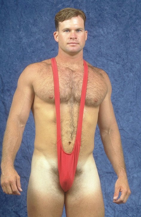 x1randevbprsiq29g4n:  Pecs and pubes.   Mankini aside, he is