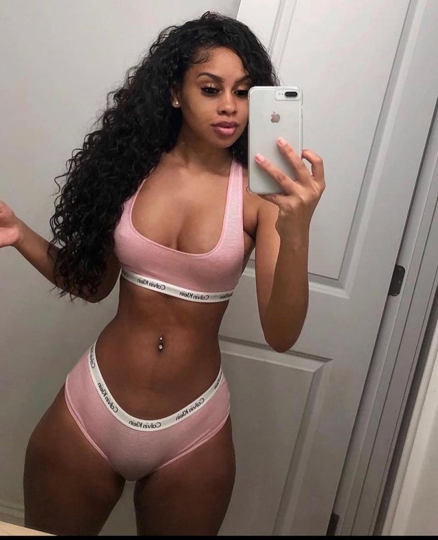 freakytyfromthachi:Send me a Freaky Pic 😉