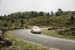 vincentperraud:  Morning Pyrénées cruise 