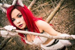 league-of-legends-sexy-girls:  Katarina Cosplay