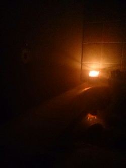 No flash. In tub. Really cold bathroom. Really hot water. The