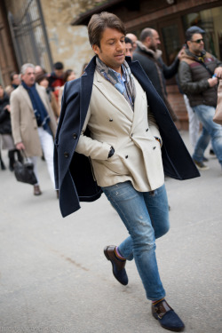thousandyardstyle:  Pitti Uomo, Dont Trend On Me, more men in