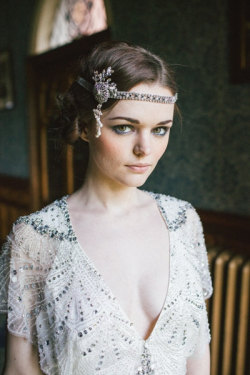 yarnnclay:  The Great Gatsby look is what you must try this summer!