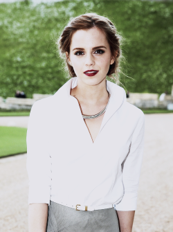 asheathes:  Emma Watson at the Royal Marsden Charity Dinner