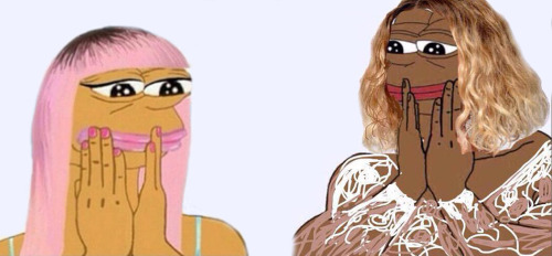 tj-yonce:  These are ***Flawless Pepes they only appear together once in 1 million memes. This is the rarest pepe. Reblog in 30 seconds or bad luck 