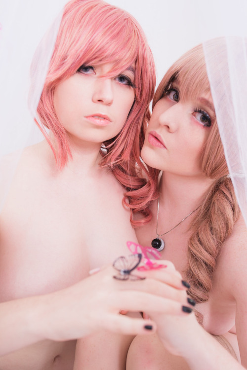 nsfwfoxydenofficial:   Happy Valentine’s Day! I have the perfect treat for you just in time for the occasion. ~ A brand new sweet/cute style duo set featuring me and @usatame as Serah and Lightning from FF13. 