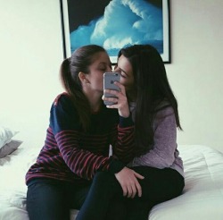 what-a-lesbian:    Find your soulmate on the HER Social app,