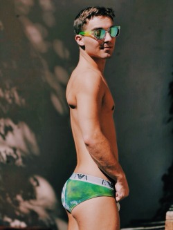 reflection-whodoireallysee:  tiedyeundies:  Tyler Morgan y’all