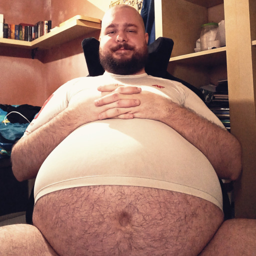 chubbybear79:Had to stop by to stuff my fat face… watch it