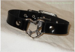 thespikedcat:  New Rose Heart Day Collar by NecroLeather 