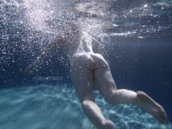 wordsmatty:  We had some fun in the pool today…  ;)  Another