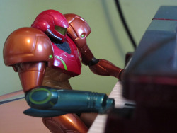 akihaotaku:  Samus your right hand is essentially a gun 