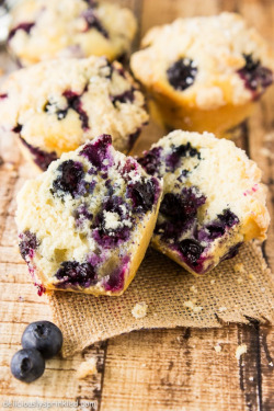 verticalfood:  Homemade Blueberry Muffins