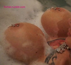 lukas-stellii:  fnchen:  Taking a bath after some serious fucking.