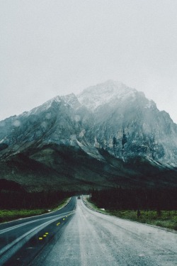 r2–d2:  Untitled | by Matt Lief Anderson | follow on Tumblr