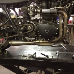 ironcobrasfabrication:  For sale, stainless steel 2-1 exhaust