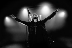 momsen-rock:     The Pretty Reckless performs at The Rapids
