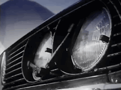 auto-elegance:  BMW E30 headlight wipers. -My own gif making-