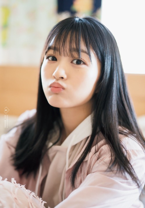 glakest:  櫻坂46 原田葵  
