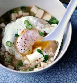 intensefoodcravings:  Miso Soup with Rice & Poached Egg