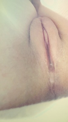 I was watching your blog and become this wet.Wow, looks like you enjoyed watching. ;) Thanks for submitting!