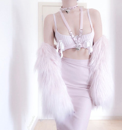 creepyyeha:  Safe Heart Harness and Choker in pink 