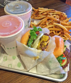 shakeshack:  It’s Friday, hey! Make it count. 