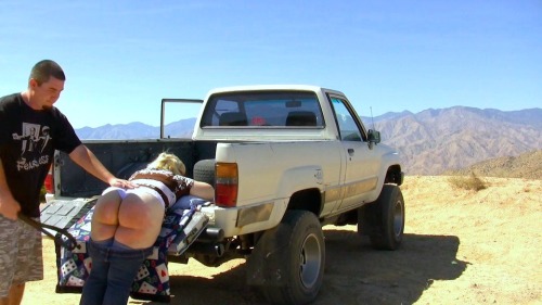 dd4alana: No time like the present when gf has been acting like a nasty brat all day.******  Oh Yeah—This is what 4 wheel drive off-the-road vehicles were made for! 